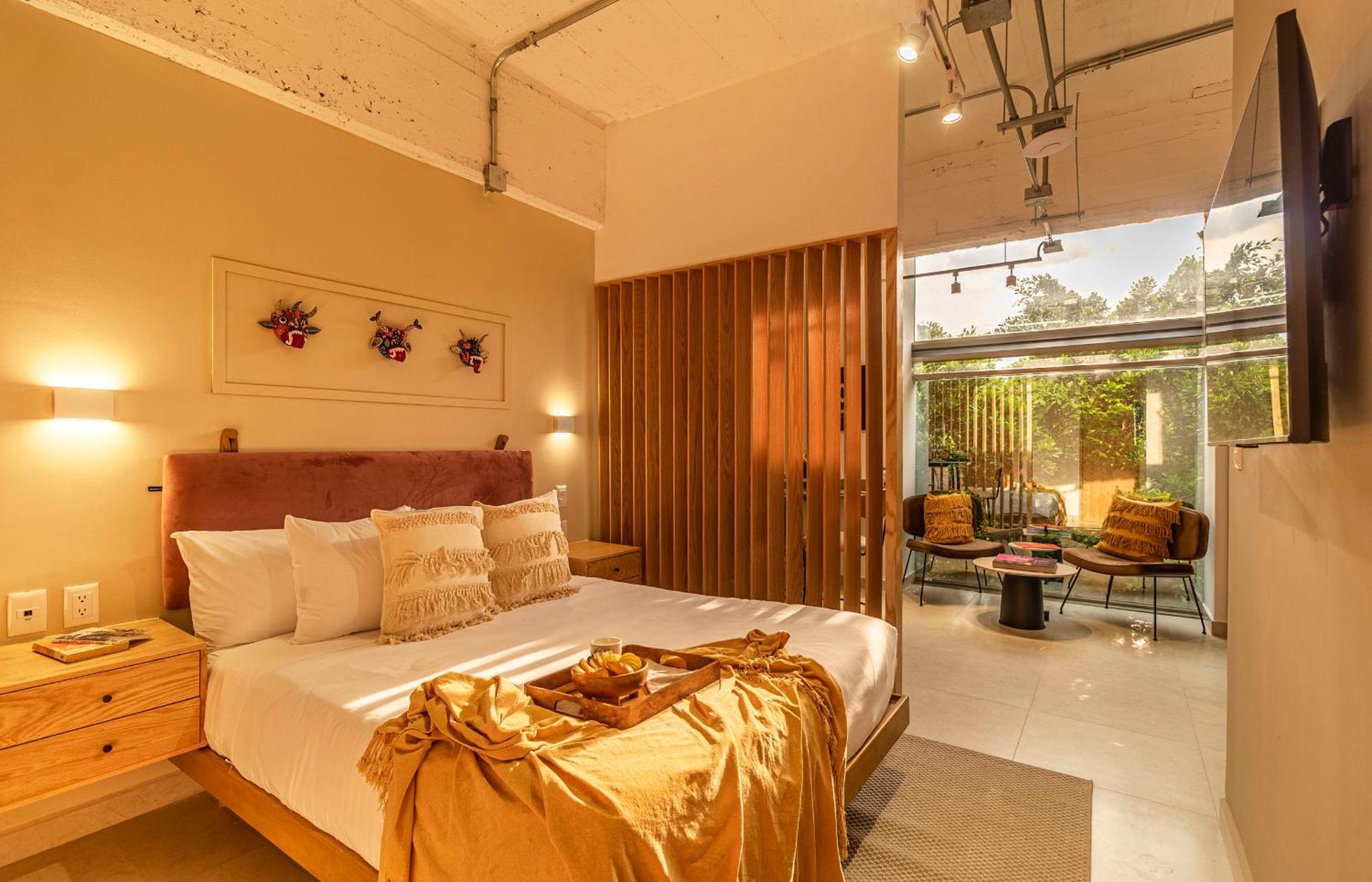 One bedroom apartment with city view